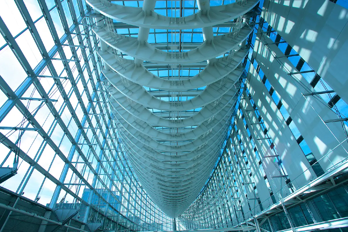 【東京国際フォーラム】世界的建築家の代表作を屋上や非公開エリアから見る