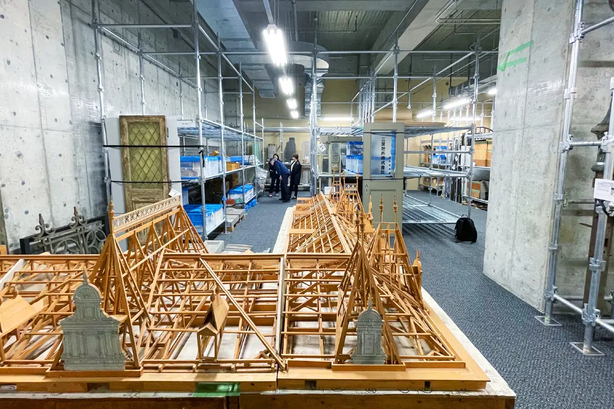 【丸の内建築保存部材倉庫】本物に触れ、メタバースでよみがえる建築の記憶