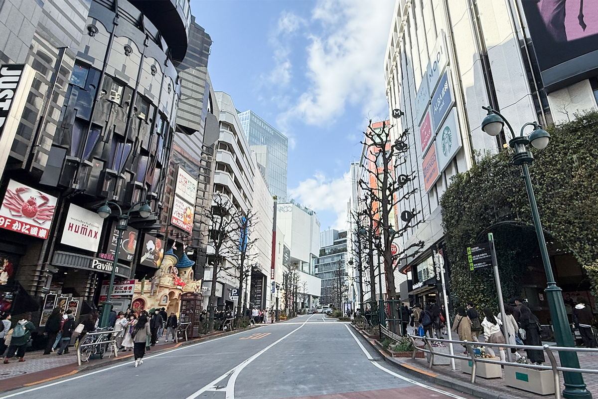 【渋谷】宇田川町を建築ジャーナリストと歩く、アーバンスモールビル群と路地裏カルチャー探訪